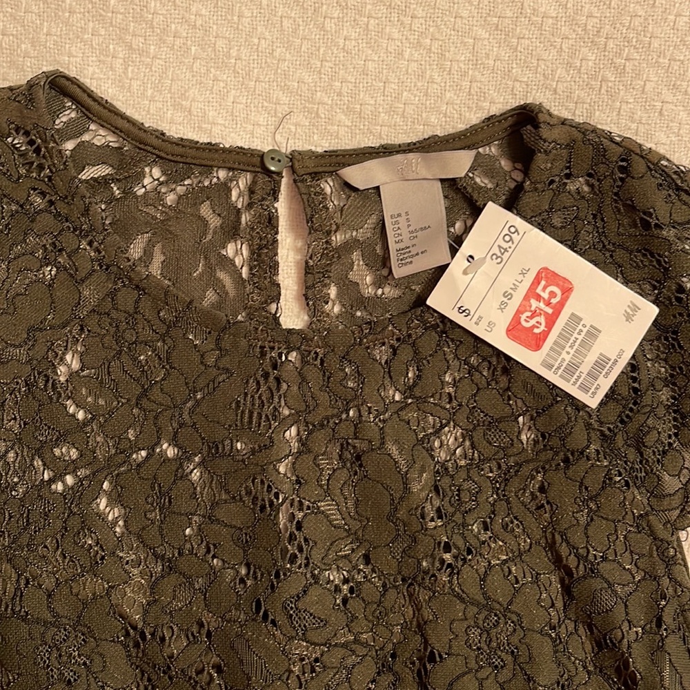 H&M top - Picture 2 of 3
